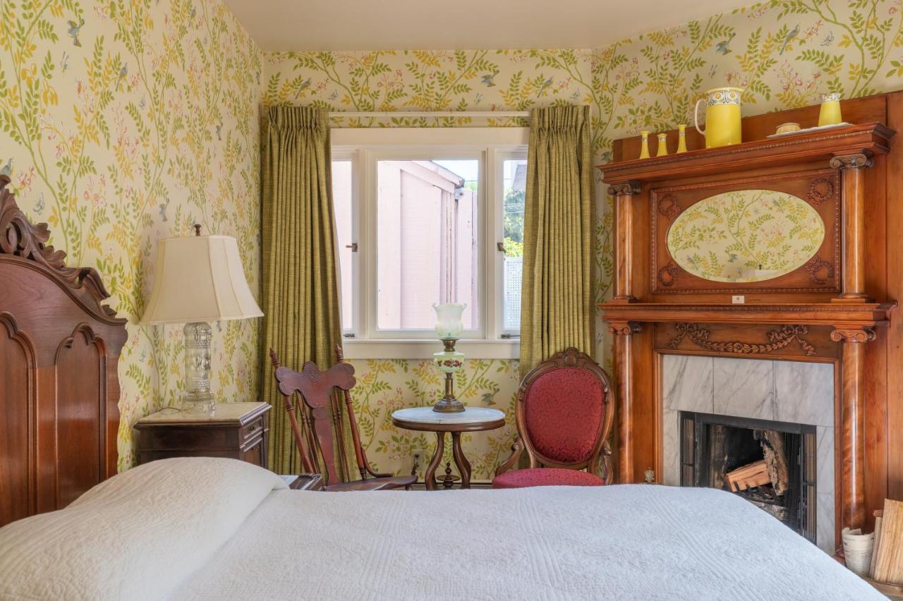 Martine Inn Pacific Grove Eksteriør bilde